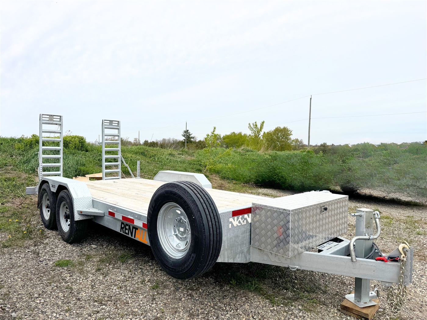 Heavy Equipment Trailer, 7ft x 16ft car hauler